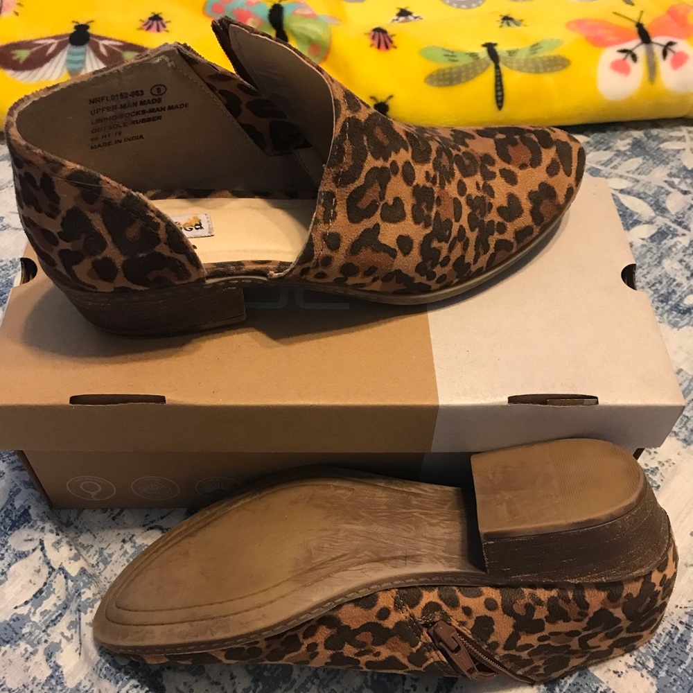 Not rated cheetah boot/ sandal size 9